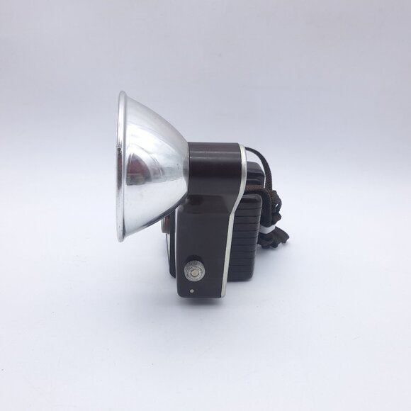 Kodak Holiday Flash Brownie Camera - Picture 3 of 11